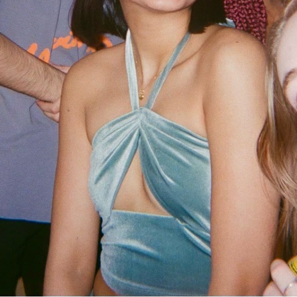 Dynamite Velvet Teal Top with neck tie - Picture 3 of 4